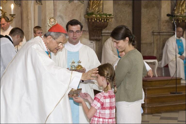 Kardinl Giovanni Coppa ve Ktinch - 8.7.2008 -  foto 47
