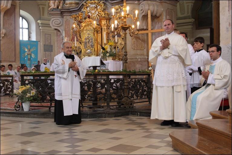 Kardinl Giovanni Coppa ve Ktinch - 8.7.2008 -  foto 62