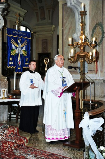 Slavnostn bohosluba k 14. vro papesk korunovace milostn sochy Panny Marie - 28.8.2011 -  foto 11