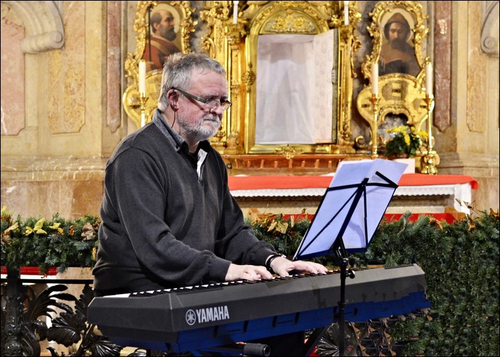 Pedvnon benefin koncert Marty Kubiov - 28.11.2014 -  foto 7