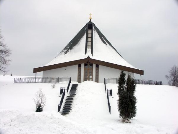 Bezina - kostel Panny Marie, Matky crkve -  foto 6